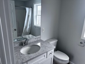 239 State Rte 107 in Seabrook, NH - Building Photo - Building Photo