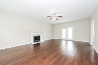 128 Cedar Forest Dr in Smyrna, TN - Building Photo - Building Photo