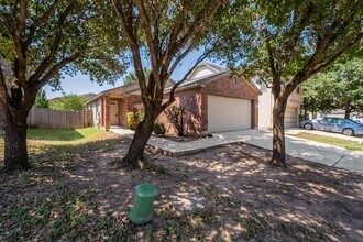 6905 Derby Downs Dr in Austin, TX - Building Photo - Building Photo