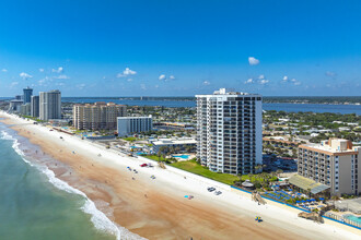 The Caribbean Condominium in Daytona Beach Shores, FL - Building Photo - Building Photo