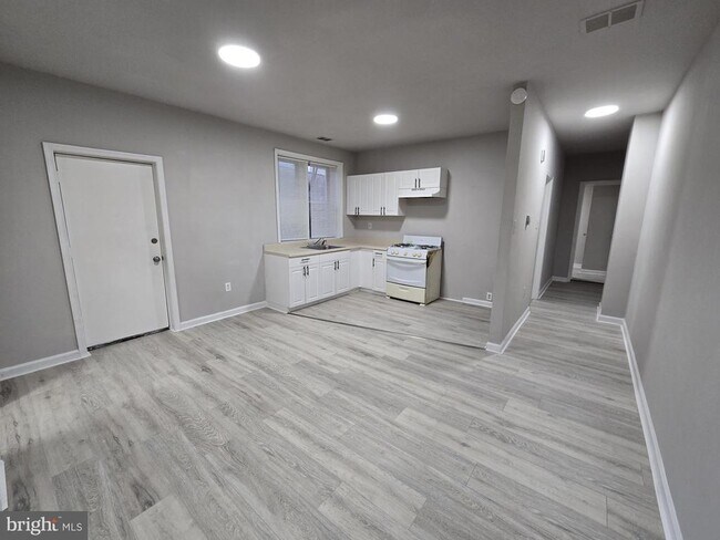 5431 Baltimore Ave in Philadelphia, PA - Building Photo - Building Photo