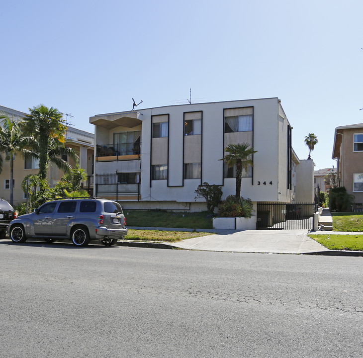 344 S Serrano Ave in Los Angeles, CA - Foto de edificio