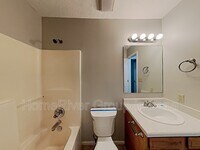 9663 Aberdeen Ct photo'