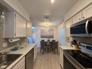 1280 Mohave Dr in Bullhead City, AZ - Building Photo - Building Photo