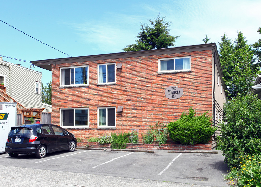 Marcia Apartments in Seattle, WA - Building Photo