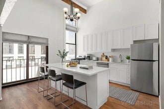 307 W 121st St, Unit 4 in New York, NY - Building Photo - Building Photo