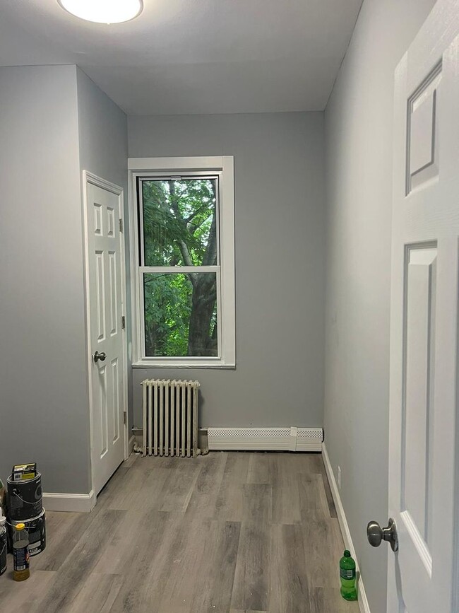 301-303 Dover St in Bridgeport, CT - Building Photo - Building Photo