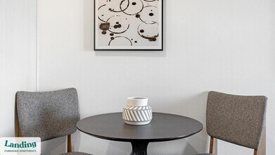 9275 N 29th Ave, Unit 3014 in Phoenix, AZ - Foto de edificio - Building Photo