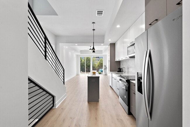 1406 Valentine St, Unit A in Houston, TX - Building Photo - Building Photo