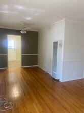150 N Pass Ave in Burbank, CA - Building Photo - Building Photo