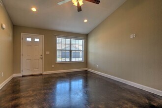 15 Sutter Pl in Gray, TN - Building Photo - Building Photo