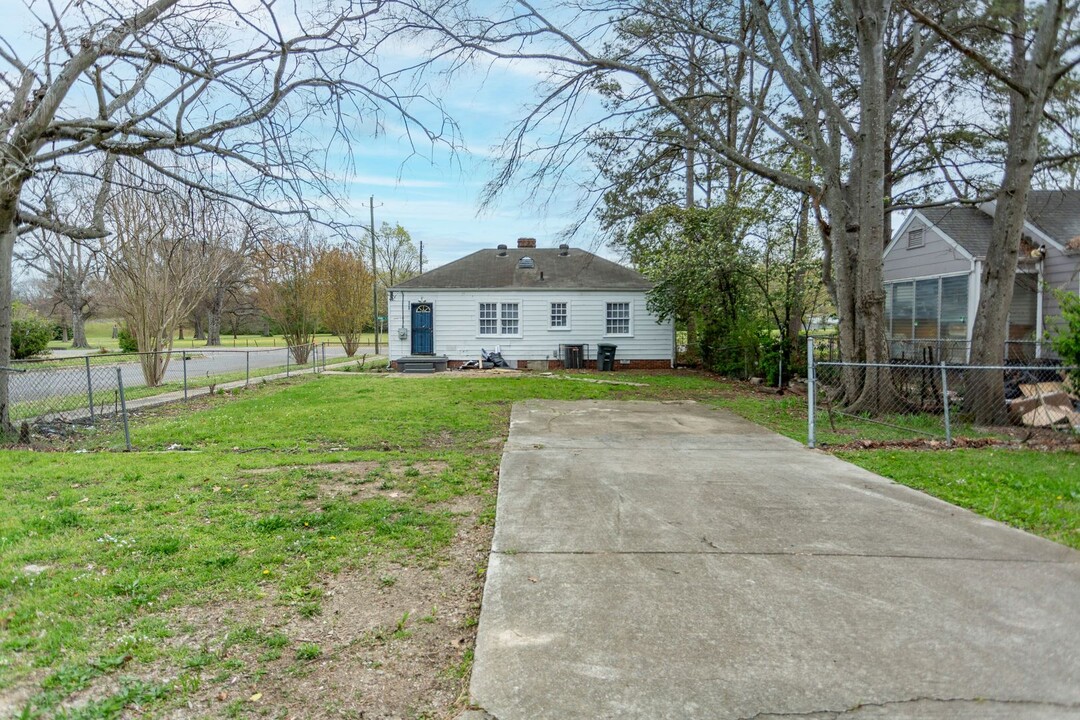 2600 Avenue L in Birmingham, AL - Building Photo