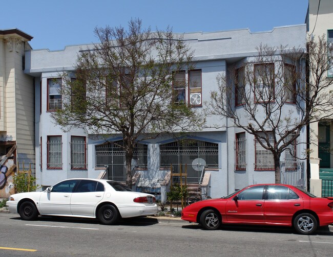 3236-3242 18th St in San Francisco, CA - Building Photo - Building Photo