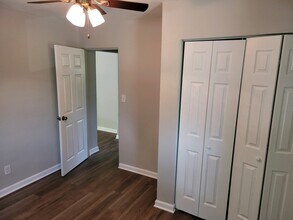 2543 Angela Dr in Granite City, IL - Building Photo - Building Photo