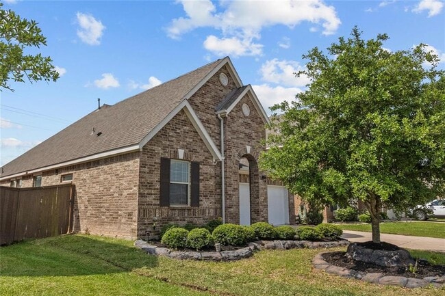 24115 Golden Fallow Dr in Park Row, TX - Building Photo - Building Photo