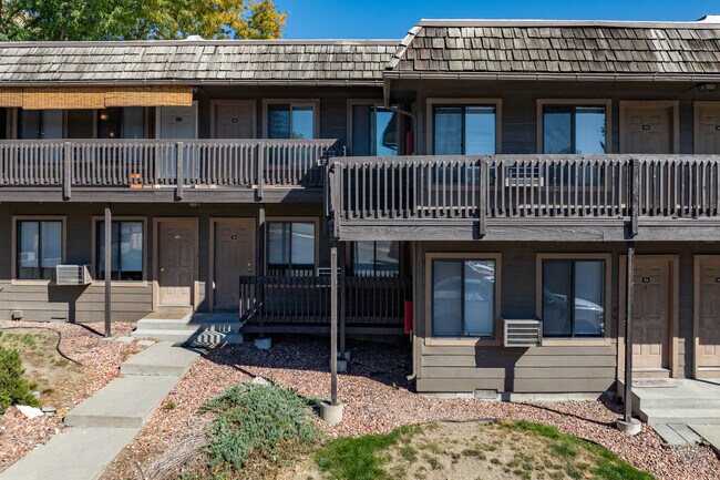 Highlands Apartments in Billings, MT - Foto de edificio - Building Photo