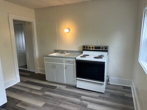 421 E Spruce St in Sault Ste. Marie, MI - Building Photo - Building Photo