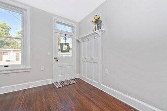 6 W 4th St in Frederick, MD - Building Photo - Building Photo