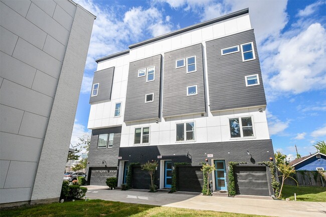 property at 2412 Canal St