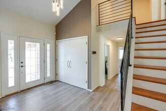 3969 E Ash Ln in Beachwood, OH - Building Photo - Building Photo