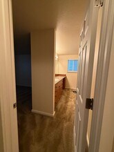 3811 130th Ln SE in Bellevue, WA - Building Photo - Building Photo