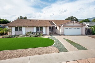 5076 Walnut Park Dr in Santa Barbara, CA - Building Photo