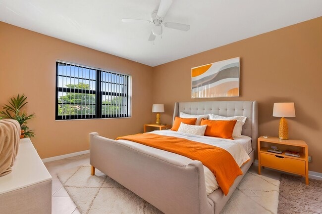 property at 3111 Oakland Shores Dr
