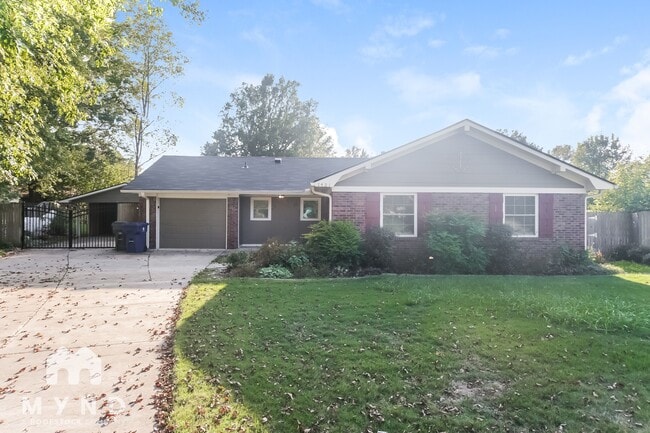 property at 7401 Briarwood Cove