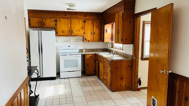 2530 Maiden Ln SW in Roanoke, VA - Building Photo - Building Photo