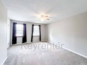 7304 Old Clinton Pike in Knoxville, TN - Building Photo - Building Photo