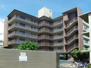 Chateau Chamberlain in Honolulu, HI - Foto de edificio - Building Photo