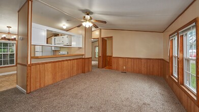 2644 Hwy 41 S in Greenbrier, TN - Building Photo - Building Photo