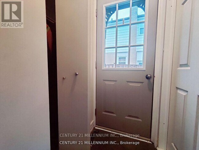 62 Stewart Ave in New Tecumseth, ON - Building Photo - Building Photo