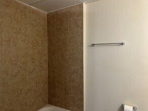 2318 Manvel Rd in Pearland, TX - Building Photo - Building Photo