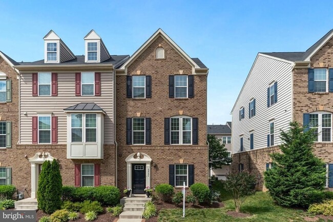 property at 42586 Harlow Meadows Terrace