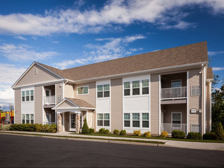 Northwoods Apartments in Middletown, NY - Building Photo