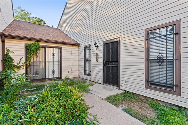property at 1507 Gailbrook Ln