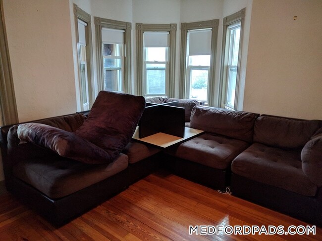 property at 132 George St