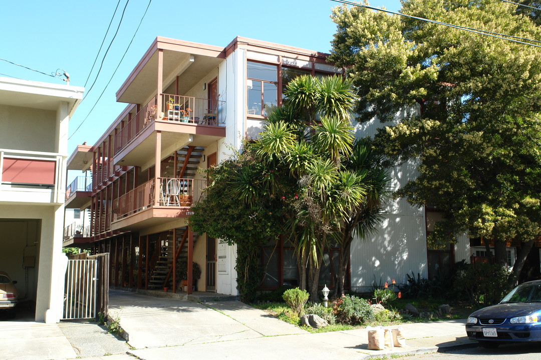 1819 Addison St in Berkeley, CA - Building Photo