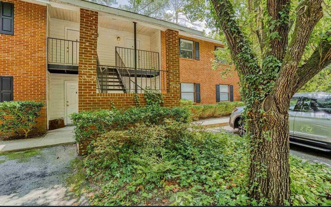 3921 Overbrook Dr in Columbia, SC - Building Photo