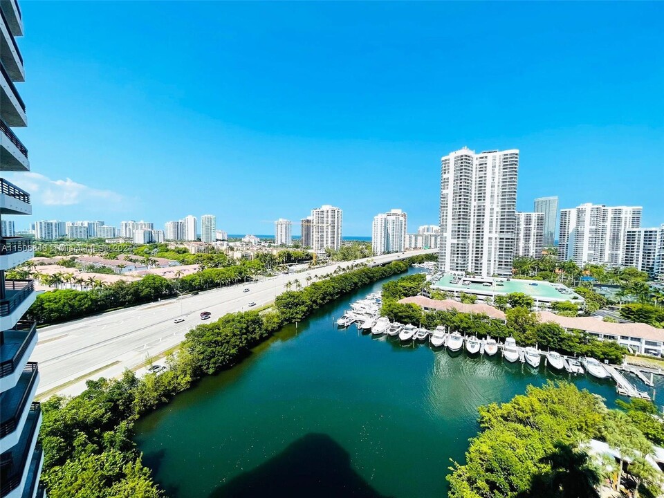 3400 NE 192nd St, Unit 1611 in Aventura, FL - Foto de edificio