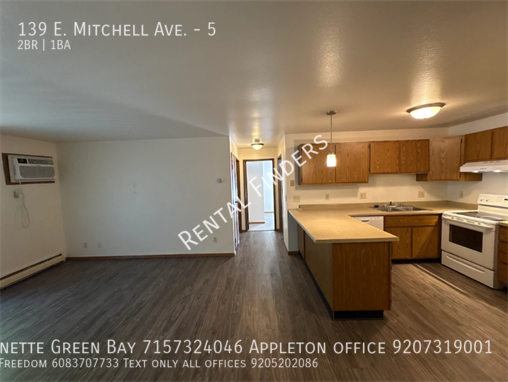 139 E Mitchell Ave in Appleton, WI - Building Photo - Building Photo