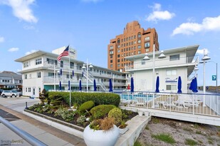 111 S Dudley Ave in Ventnor City, NJ - Building Photo