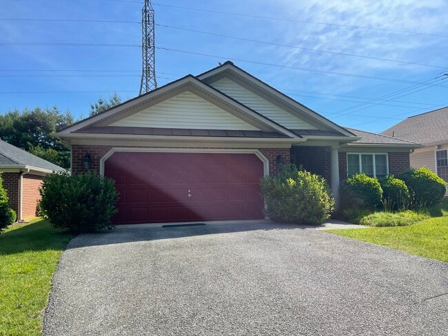 property at 4505 Colonial Place Dr