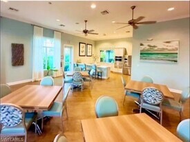 2729 Foralesca Ct in Cape Coral, FL - Building Photo