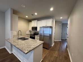 5670 Shadowbend Cir N in Lumberton, TX - Building Photo - Building Photo