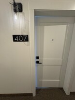 40 Sage Hill Rd NW in Calgary, AB - Building Photo