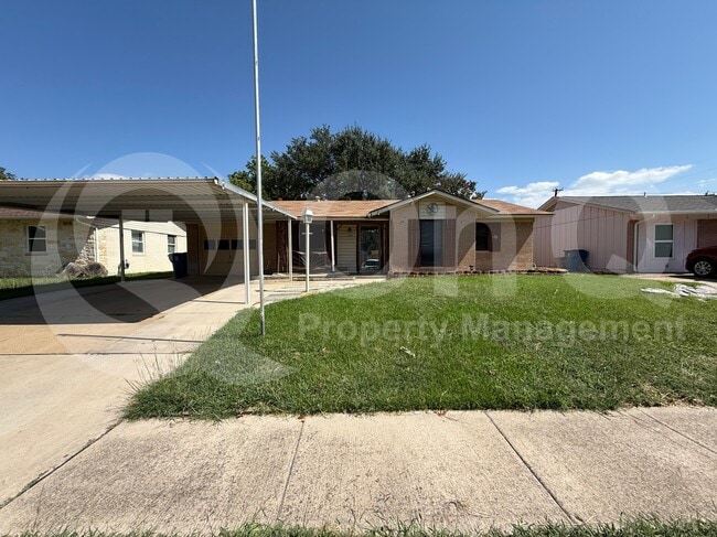 property at 362 S Shore Pl
