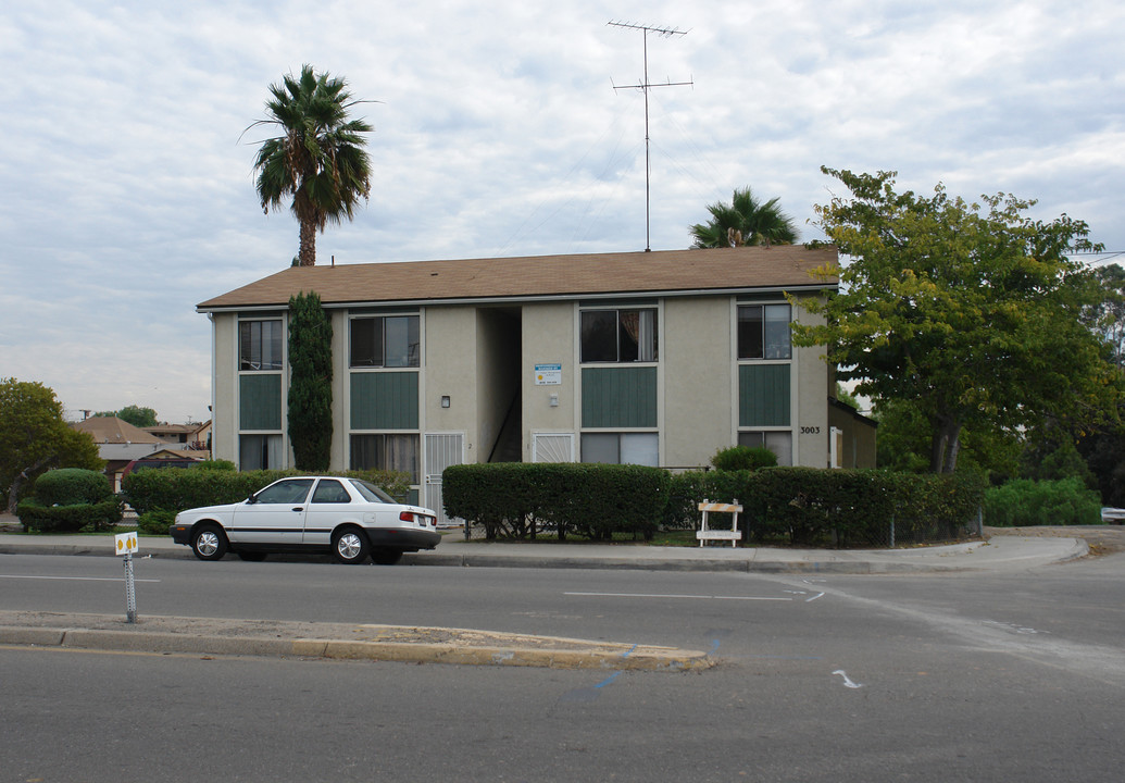 3003 Fairmount Ave in San Diego, CA - Building Photo