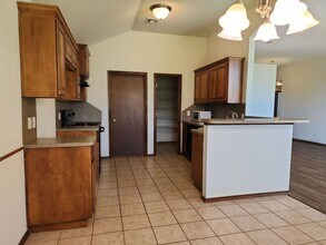 2416 Arbor Dr in Norman, OK - Building Photo - Building Photo